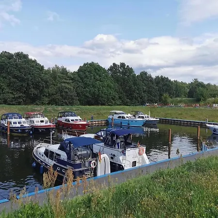 In Am Mueritzsee, Cleaning Included *